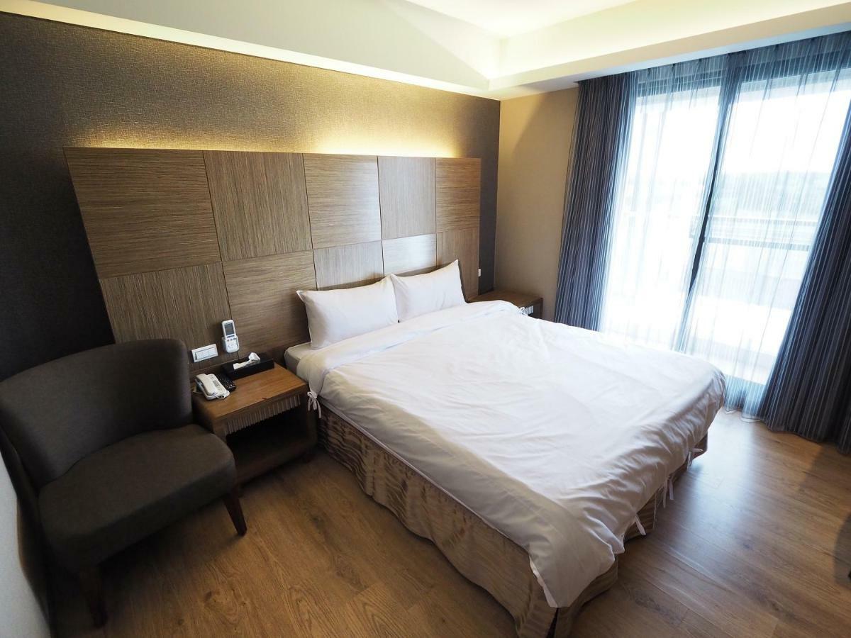 Kailan Hotel Toucheng Extérieur photo