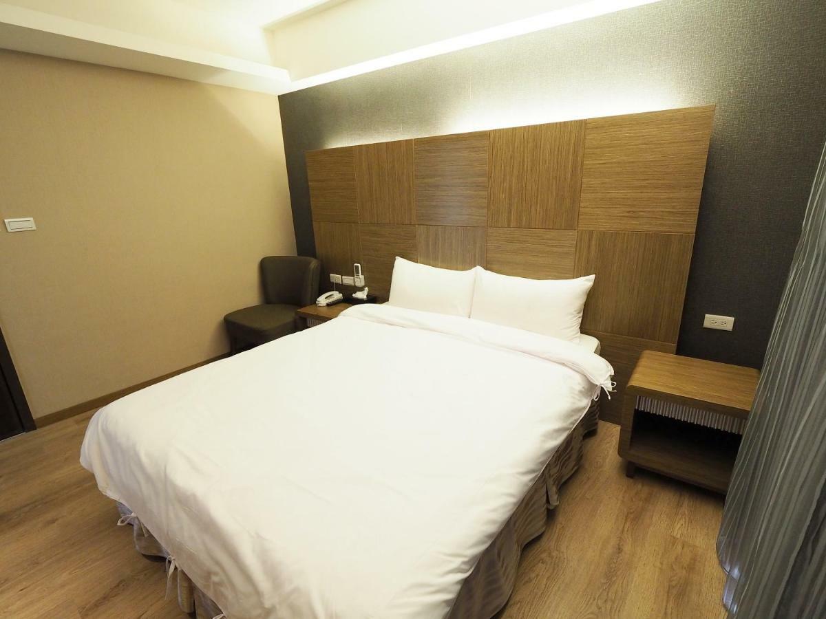 Kailan Hotel Toucheng Extérieur photo