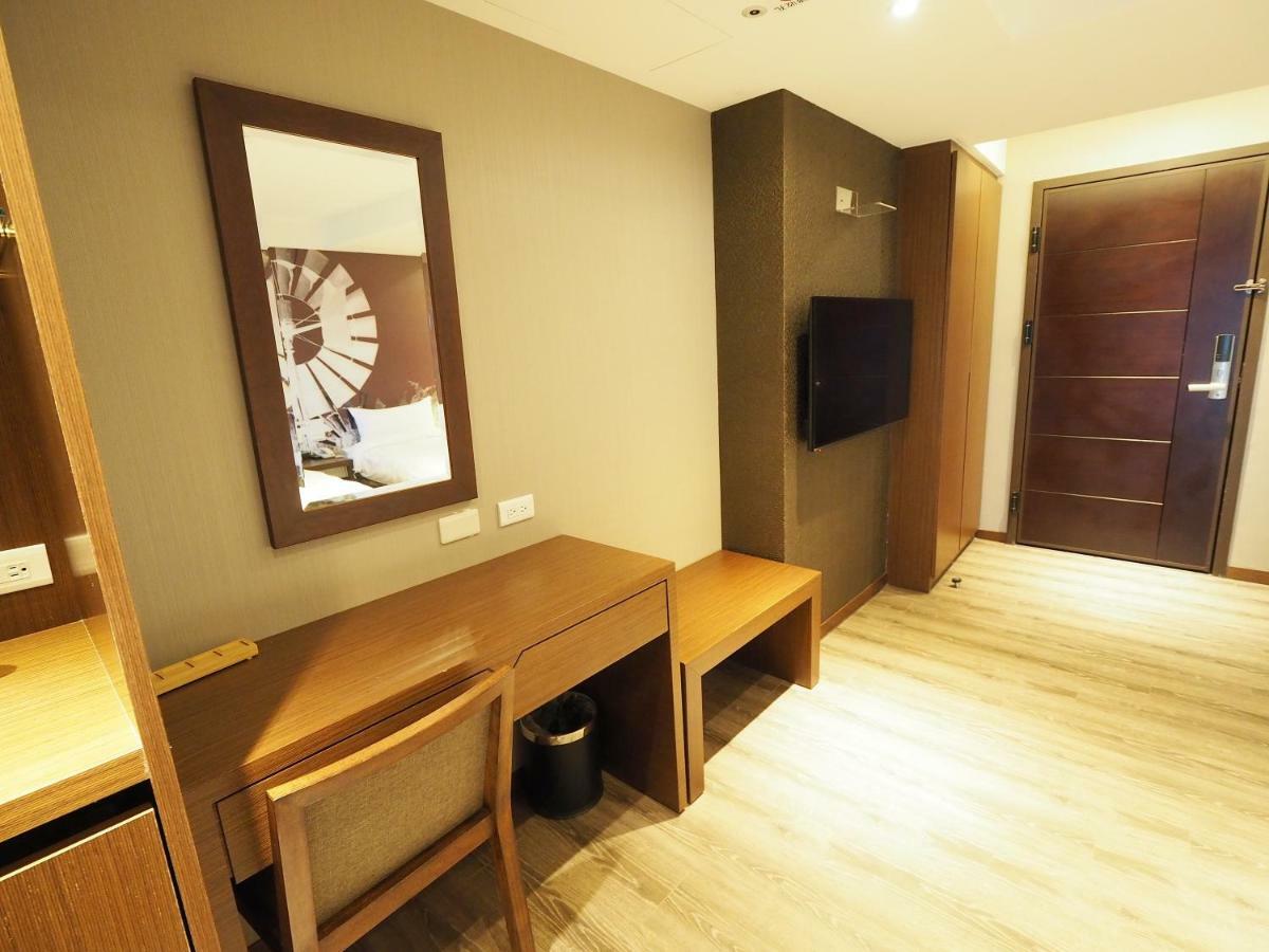 Kailan Hotel Toucheng Extérieur photo