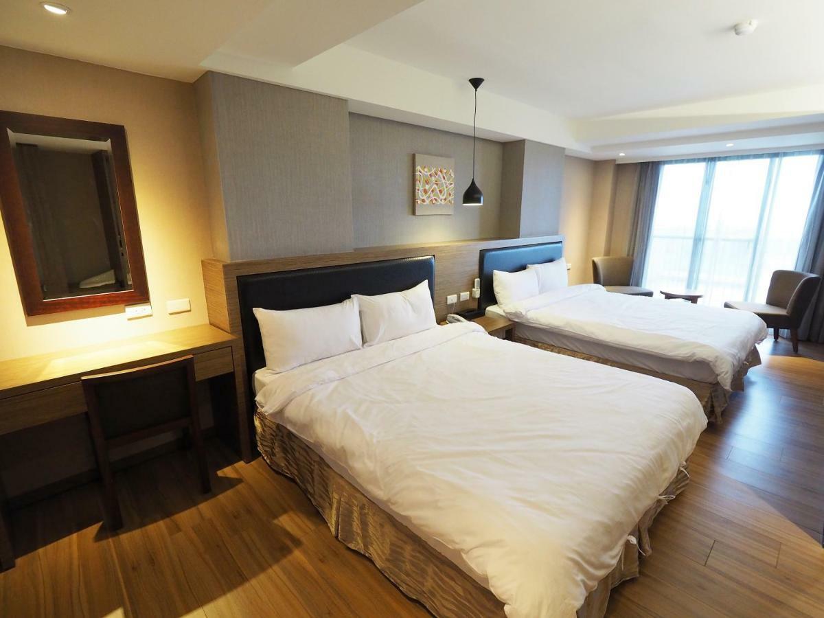 Kailan Hotel Toucheng Extérieur photo
