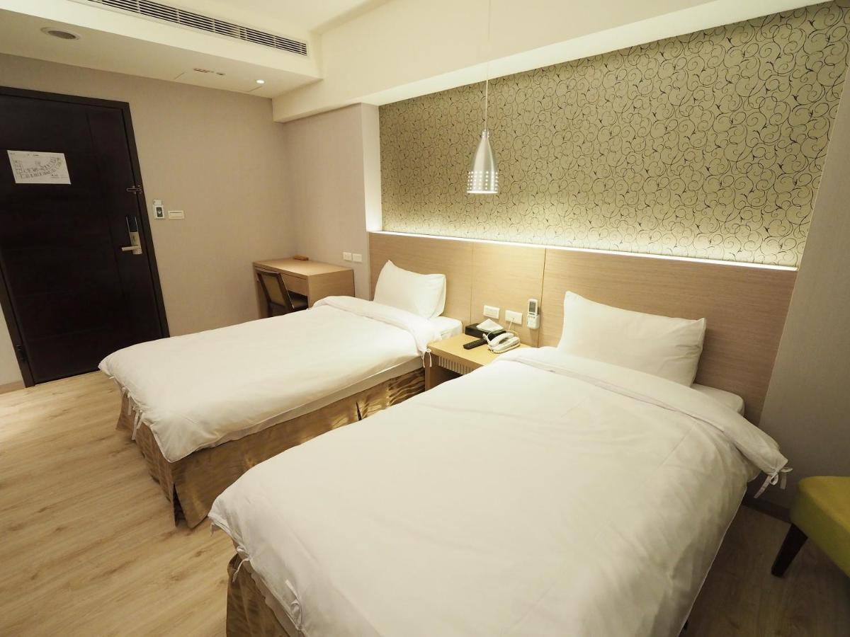 Kailan Hotel Toucheng Extérieur photo