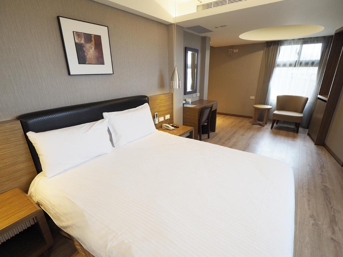 Kailan Hotel Toucheng Extérieur photo